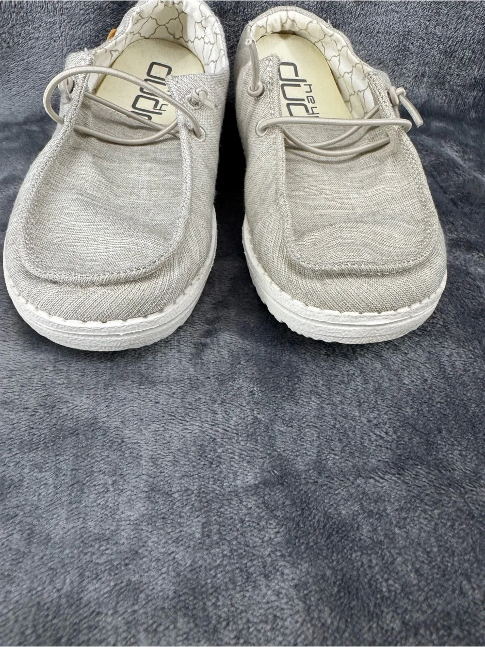 Girls Hey Dude Wendy Youth Linen Beige Slip On Loafer Shoe Size Y1